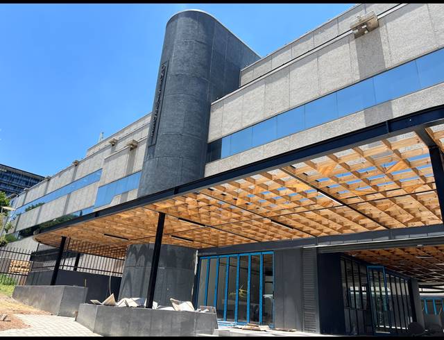 345M² RETAIL TO LET IN ROSEBANK